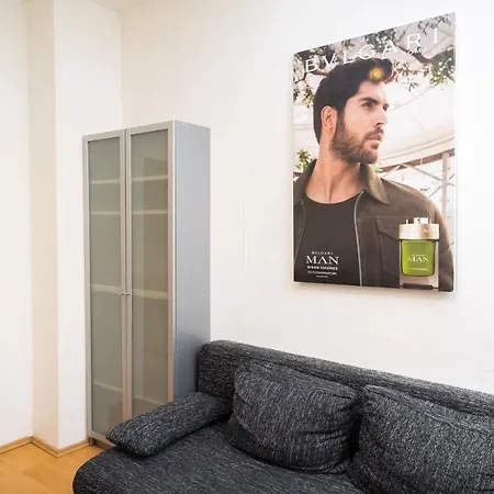 70 M² Innenstadt Monteurwohnung Max. 5 Personen Alzey