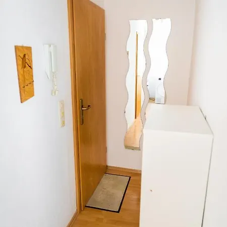 Apartment 70 M² Innenstadt Monteurwohnung Max. 5 Personen