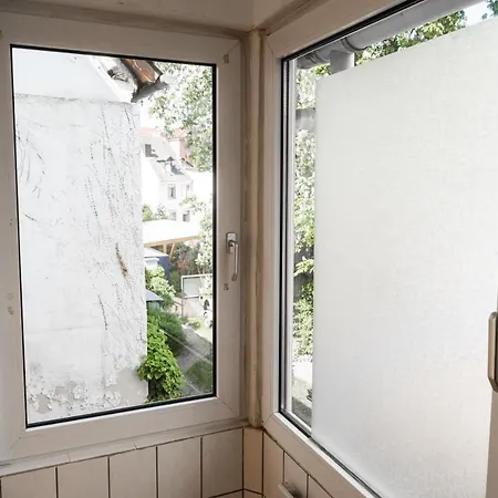 Apartment 70 M² Innenstadt Monteurwohnung Max. 5 Personen *