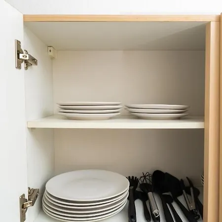 70 M² Innenstadt Monteurwohnung Max. 5 Personen *