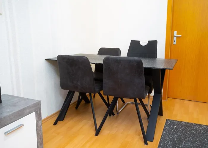 3 Zimmer Alzey Monteurwohnung Max 5 Personen Appartamento *